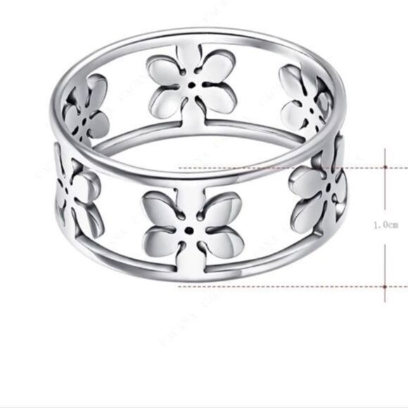 Stainless Steel Hollow Out Five Petal Ring - Picture 6 of 6